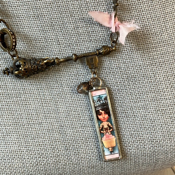 Cupcake Girl Necklace - Picture 6 of 8